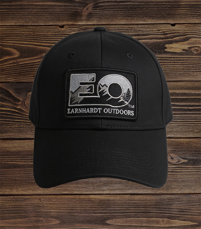 TT-BLACK LOGO PATCH HAT
